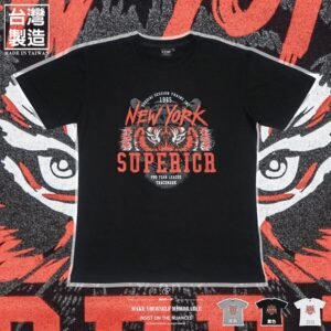 老虎圖樣短袖T恤 台灣製T恤 圓領T恤 全棉T恤 膠印英文字T恤 短袖上衣 潮流彈性短Tee 黑色T恤 白色T恤 Made In Taiwan T-shirts Crewneck Short Sleeve T-shirts Mens T-shirts (321-9135-01)白色、(321-9135-21)黑色、(321-9135-22)灰色 L XL 胸圍:42~45英吋 (107~114公分) 男 [實體店面保障] sun-e